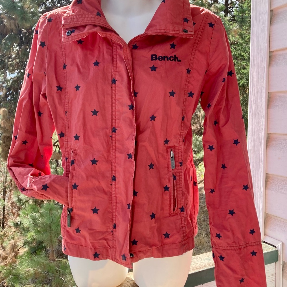 Bench Star Print Women's Jacket perfect for the showgirl era!
